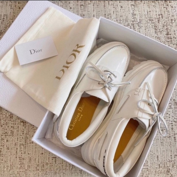 dior boat shoes